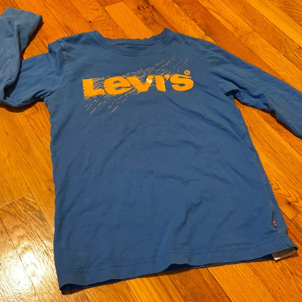 Levi’s boys shirt
